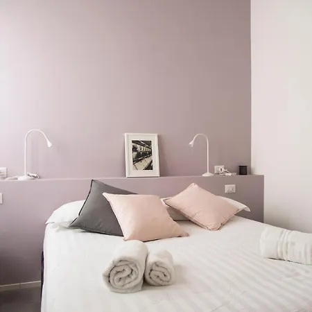 Youhosty - Meravigli R2 Big 16 Apartman Milánó